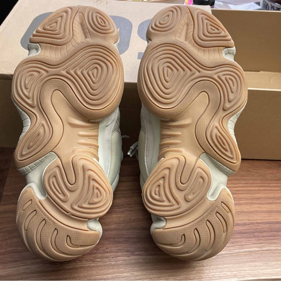 Yeezy 500 Stone - SZ 8 - Picture 3 of 6